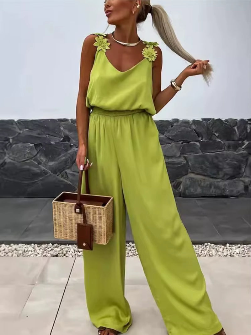 Effortless Elegance: Summer Floral Sleeveless Wide-Leg Romper